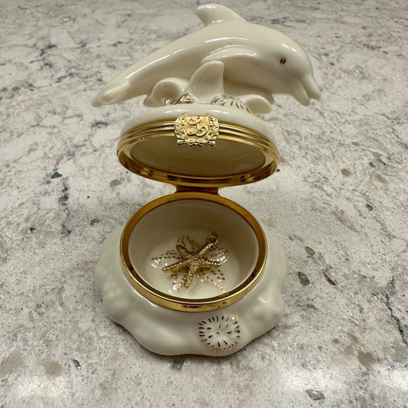 Lenox Dolphin Trinket Box - Picture 3 of 10